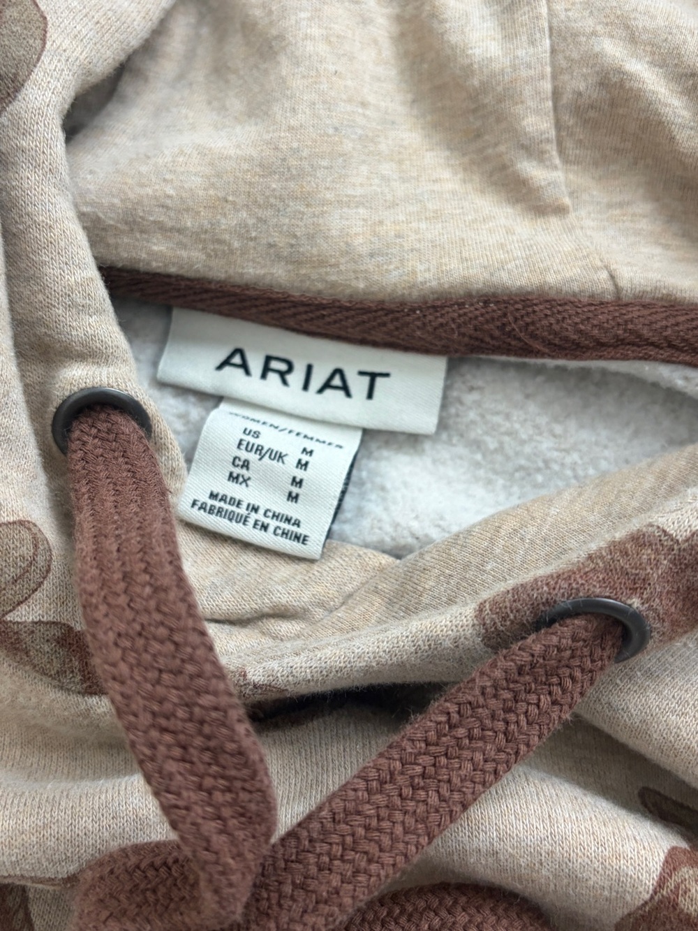 Ariat Beige & Brown Western Print Hoodie Sweater - Picture 4 of 5